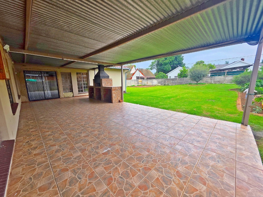 5 Bedroom Property for Sale in Ferryvale Gauteng