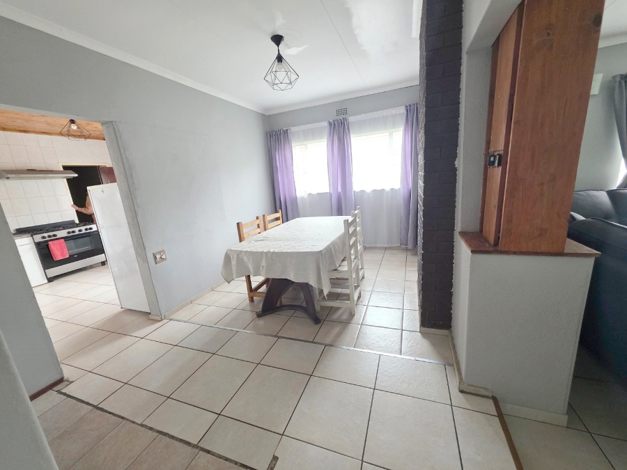 5 Bedroom Property for Sale in Ferryvale Gauteng