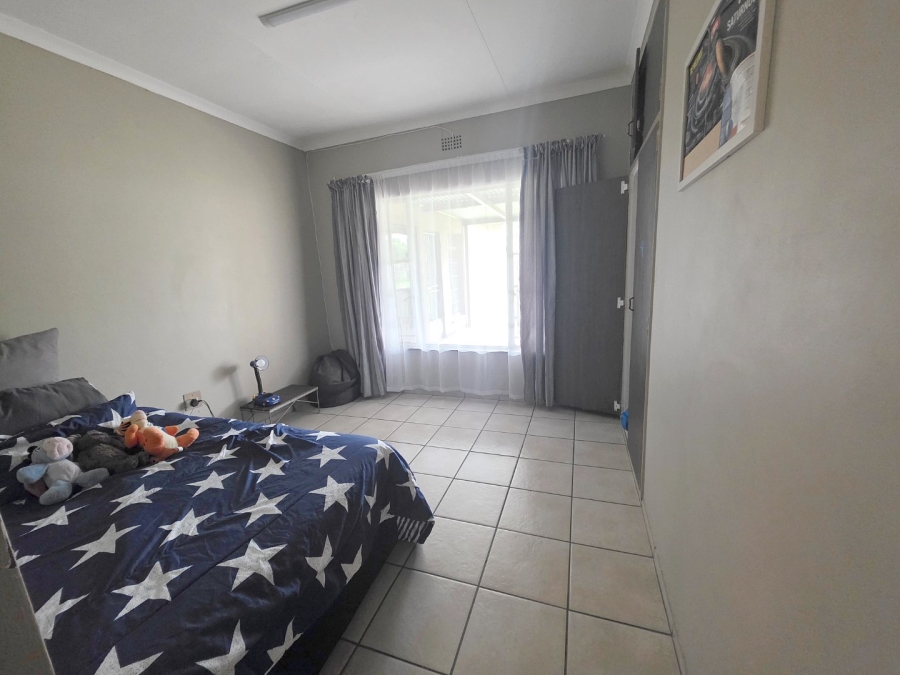 5 Bedroom Property for Sale in Ferryvale Gauteng