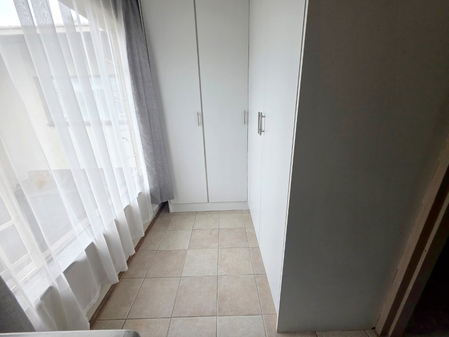 5 Bedroom Property for Sale in Ferryvale Gauteng