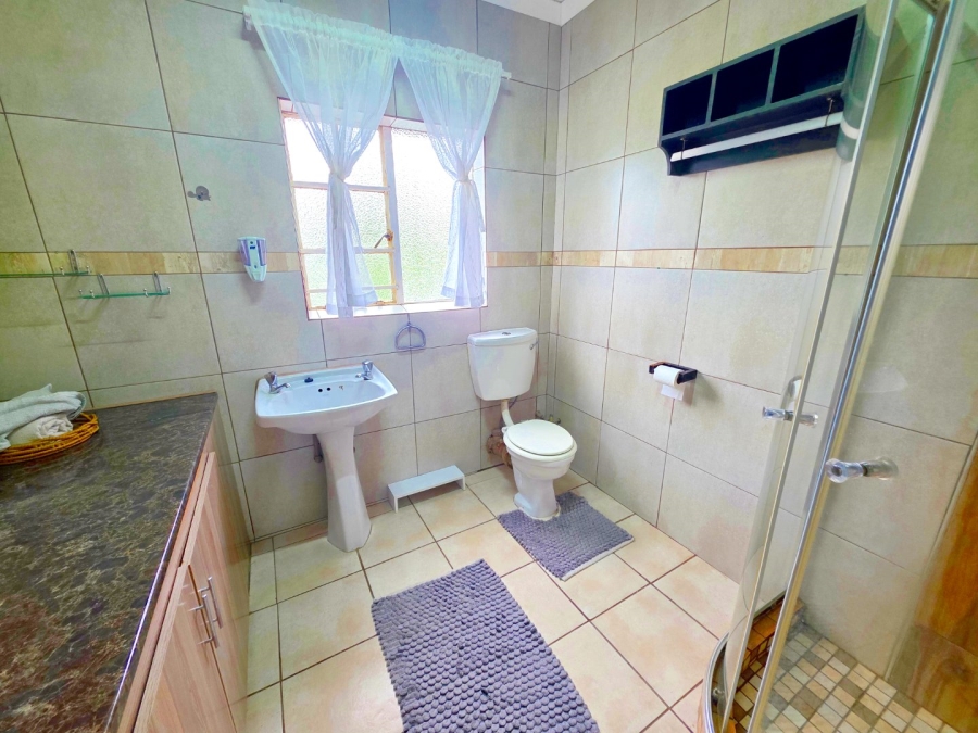 5 Bedroom Property for Sale in Ferryvale Gauteng