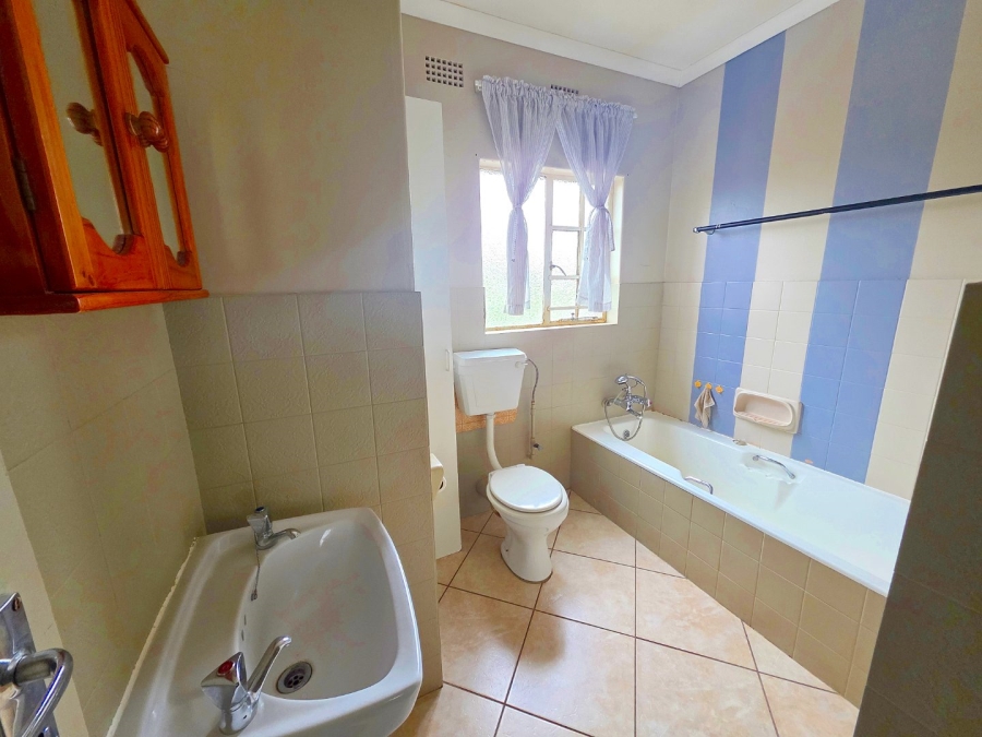 5 Bedroom Property for Sale in Ferryvale Gauteng