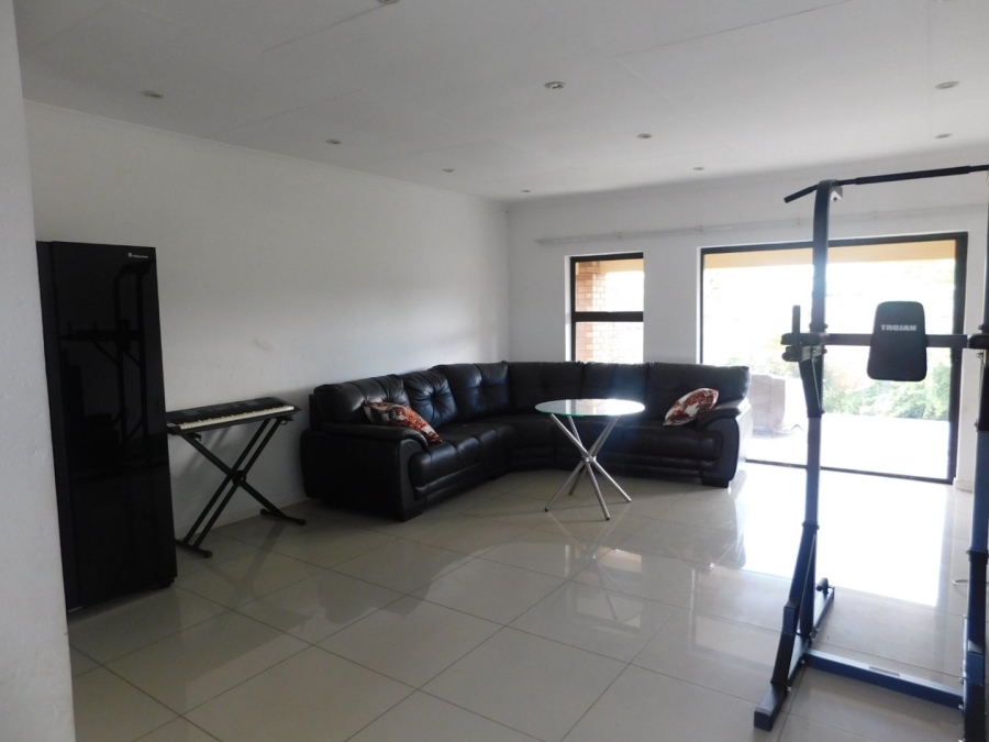 To Let 1 Bedroom Property for Rent in Helderwyk Gauteng