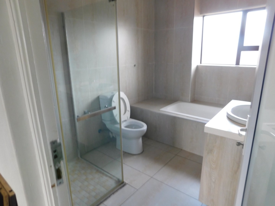 To Let 1 Bedroom Property for Rent in Helderwyk Gauteng