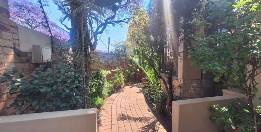 7 Bedroom Property for Sale in Pretoria Gauteng