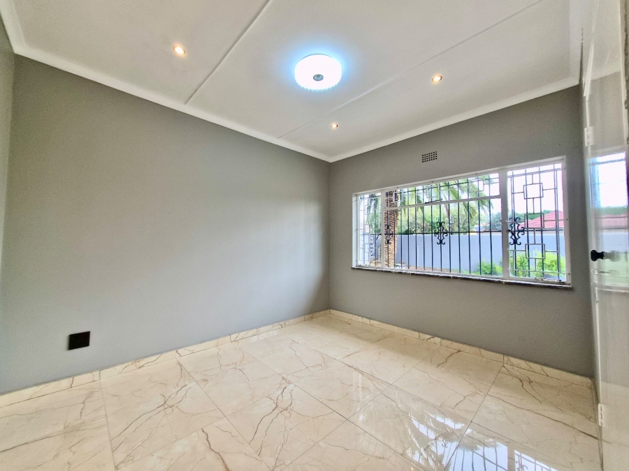 To Let 3 Bedroom Property for Rent in Illiondale Gauteng