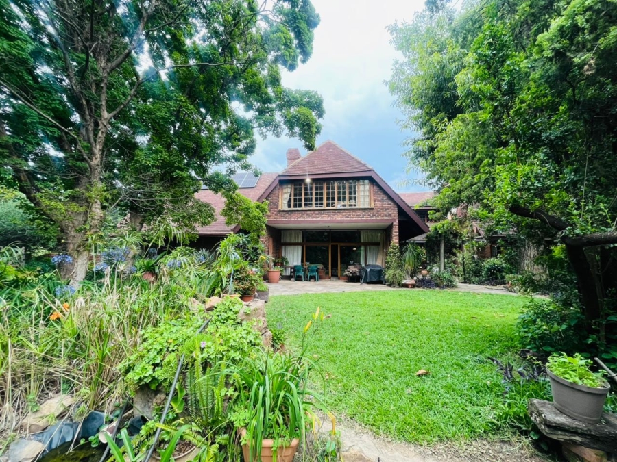 6 Bedroom Property for Sale in Kyalami Ah Gauteng