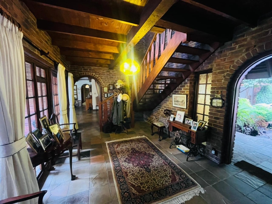 6 Bedroom Property for Sale in Kyalami Ah Gauteng