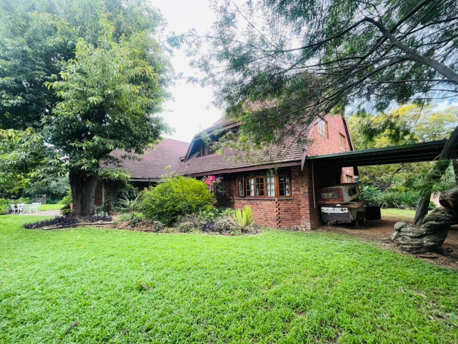 6 Bedroom Property for Sale in Kyalami Ah Gauteng