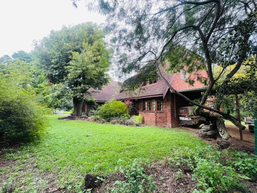 6 Bedroom Property for Sale in Kyalami Ah Gauteng