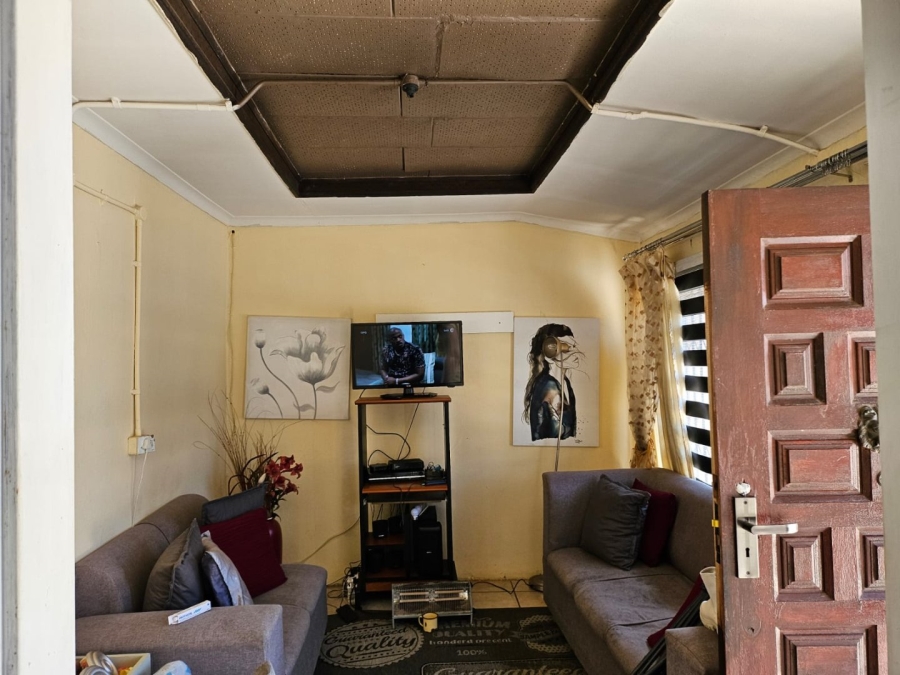 2 Bedroom Property for Sale in Jabulani Gauteng