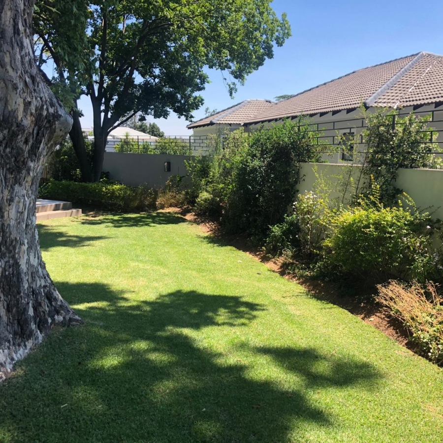 5 Bedroom Property for Sale in Bryanston Gauteng