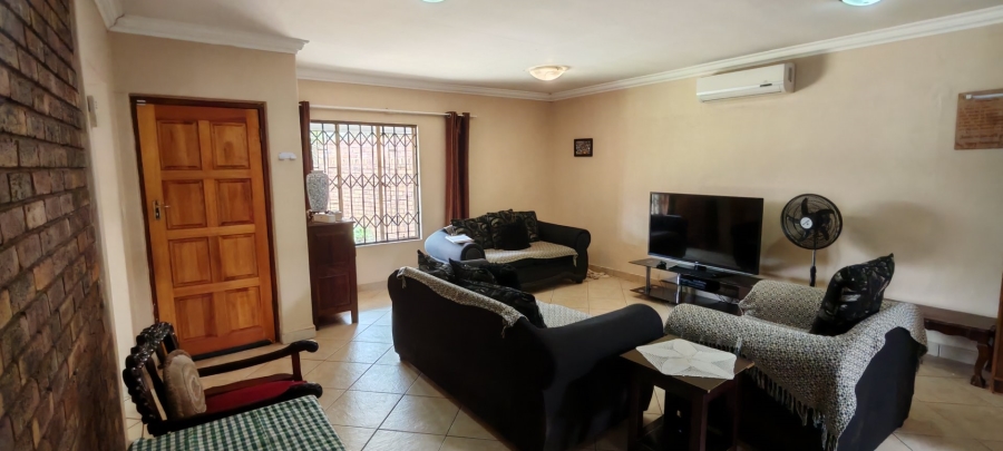 3 Bedroom Property for Sale in Rooihuiskraal Gauteng