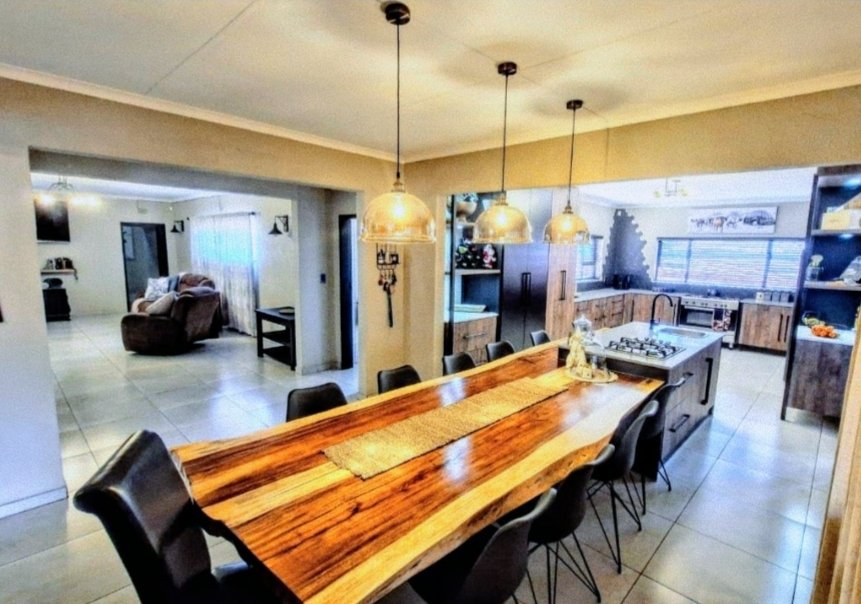4 Bedroom Property for Sale in Edelweiss Gauteng