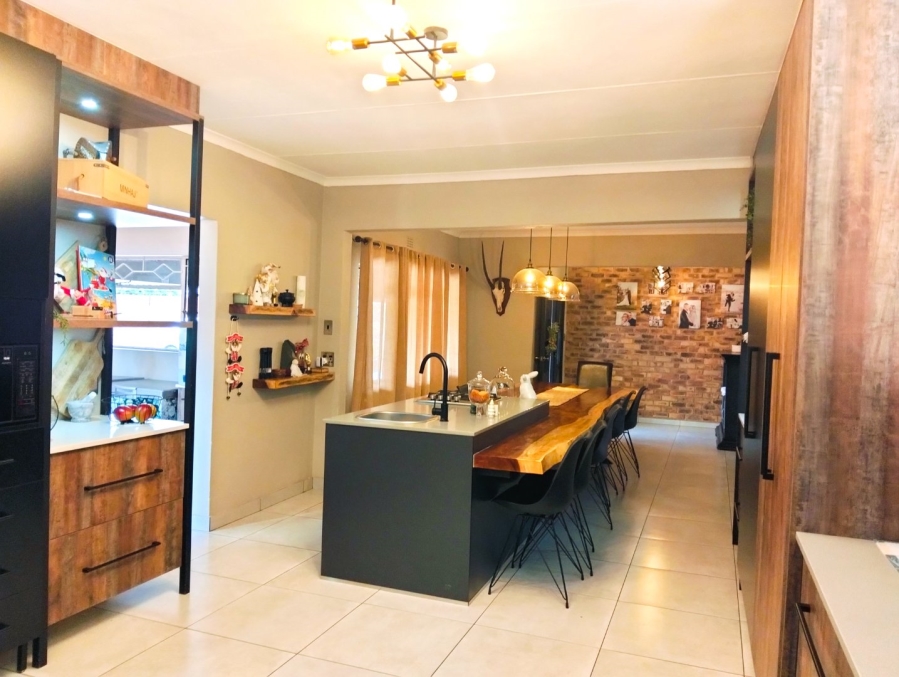4 Bedroom Property for Sale in Edelweiss Gauteng