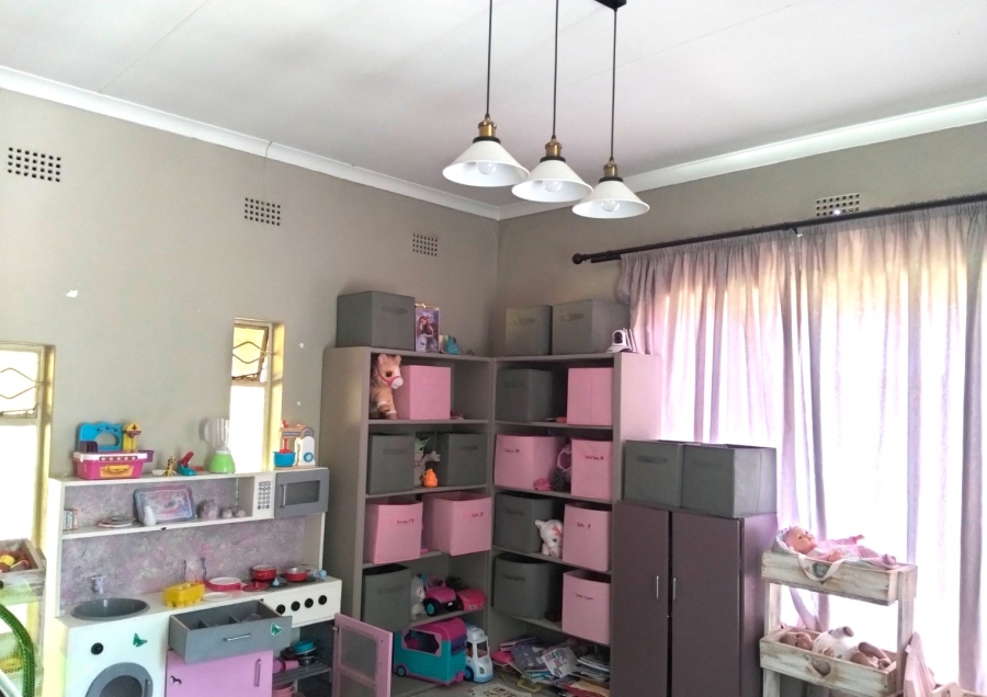 4 Bedroom Property for Sale in Edelweiss Gauteng