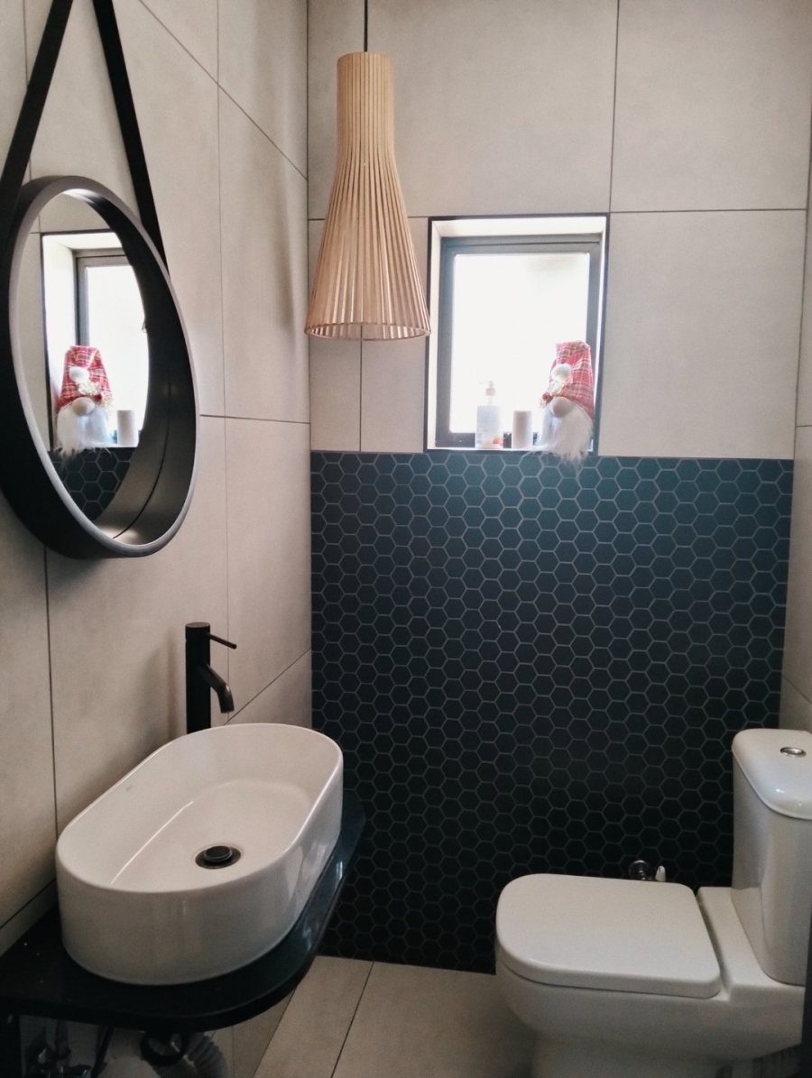 4 Bedroom Property for Sale in Edelweiss Gauteng