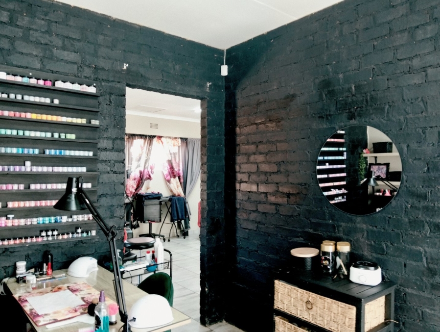 4 Bedroom Property for Sale in Edelweiss Gauteng