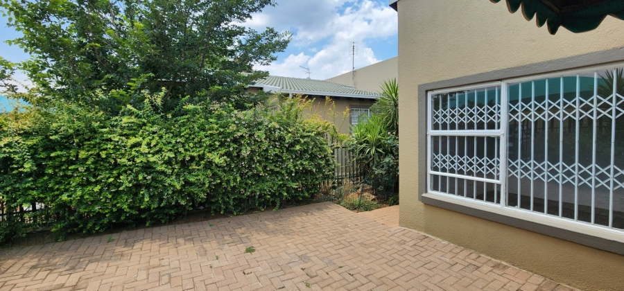 To Let 2 Bedroom Property for Rent in Meyersdal Gauteng