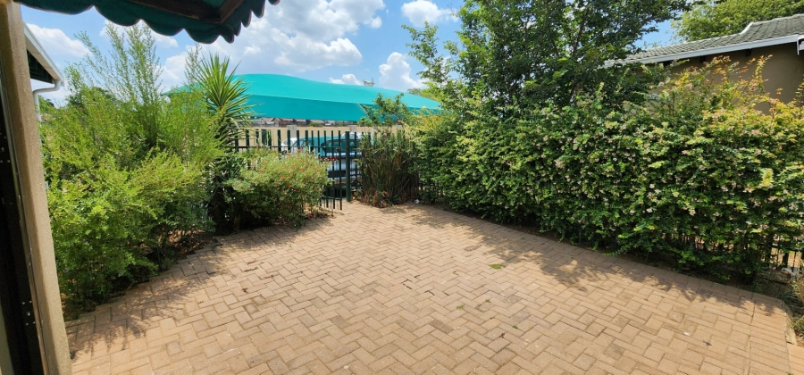 To Let 2 Bedroom Property for Rent in Meyersdal Gauteng