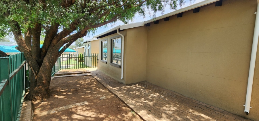 To Let 2 Bedroom Property for Rent in Meyersdal Gauteng