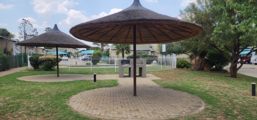 To Let 2 Bedroom Property for Rent in Meyersdal Gauteng