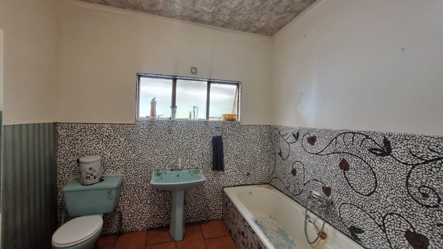 5 Bedroom Property for Sale in Villieria Gauteng