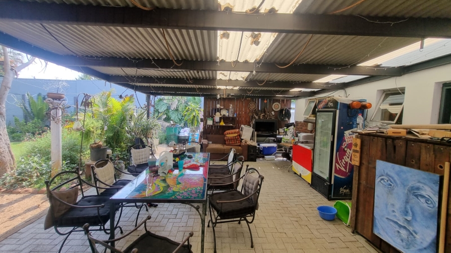 5 Bedroom Property for Sale in Villieria Gauteng