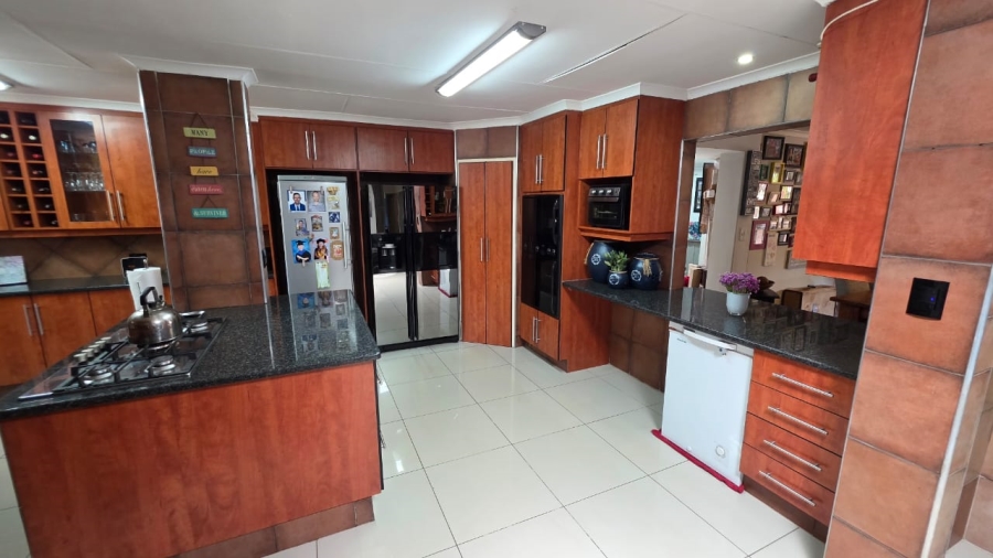 3 Bedroom Property for Sale in Doornpoort Gauteng