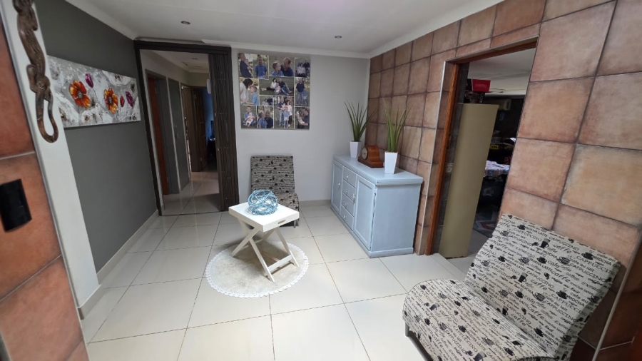 3 Bedroom Property for Sale in Doornpoort Gauteng