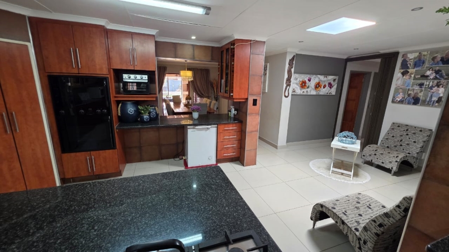 3 Bedroom Property for Sale in Doornpoort Gauteng