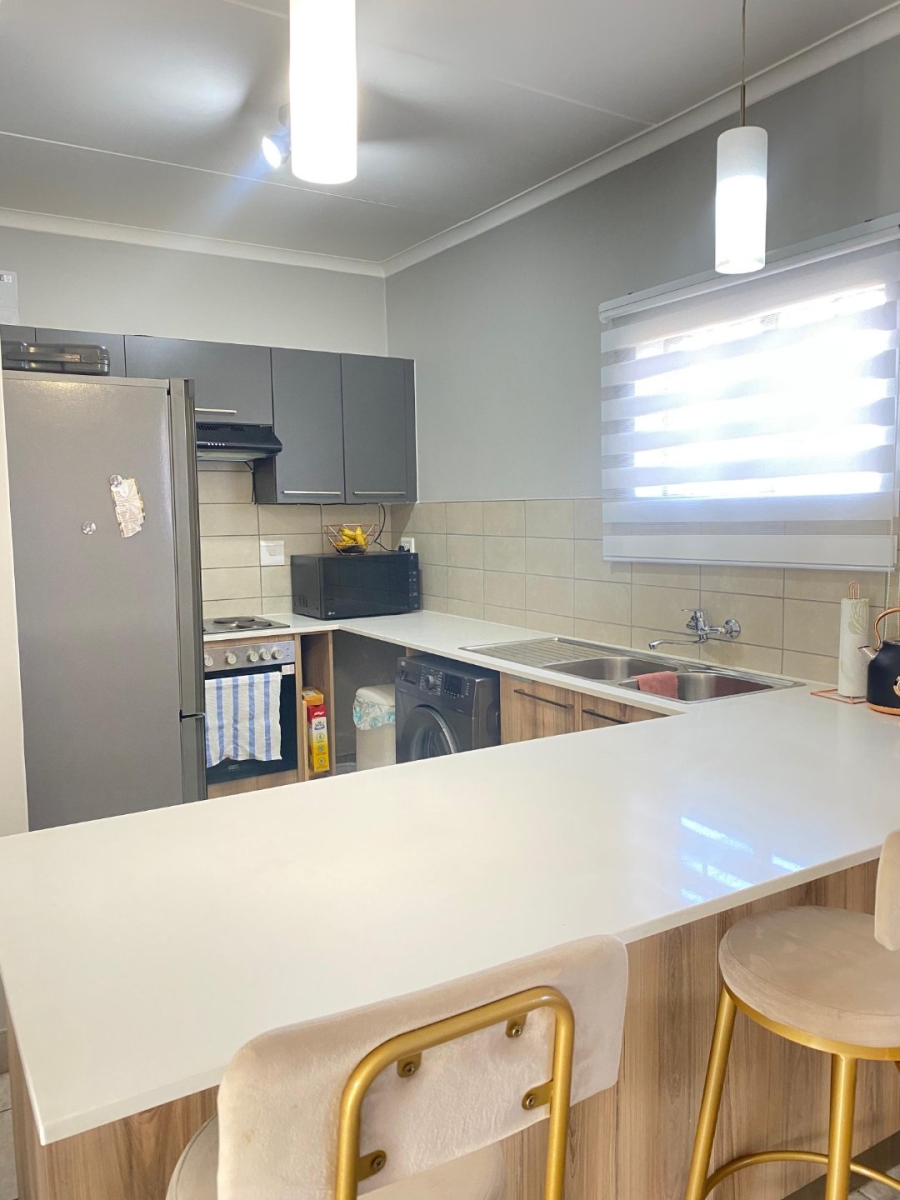 2 Bedroom Property for Sale in Sagewood Gauteng