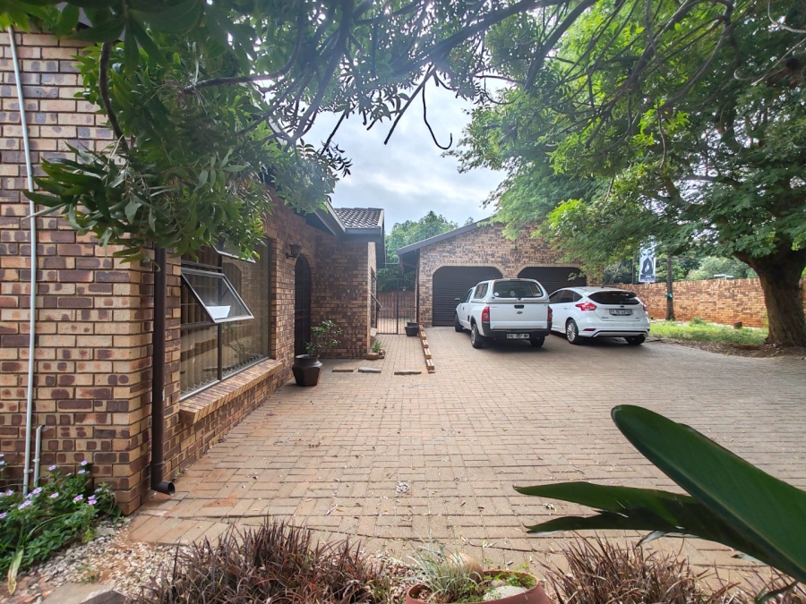 3 Bedroom Property for Sale in Wonderboom Gauteng