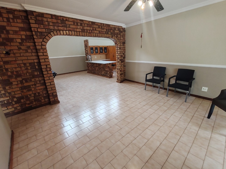 3 Bedroom Property for Sale in Wonderboom Gauteng