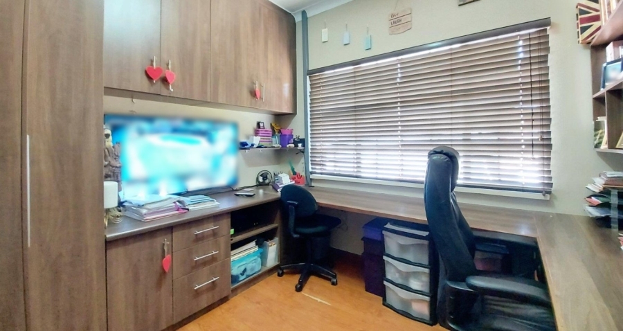 3 Bedroom Property for Sale in Hazelpark Gauteng