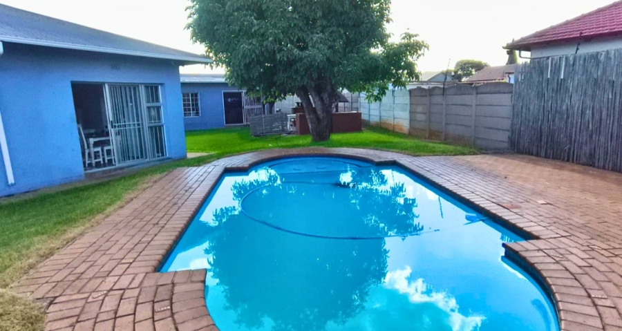 3 Bedroom Property for Sale in Hazelpark Gauteng