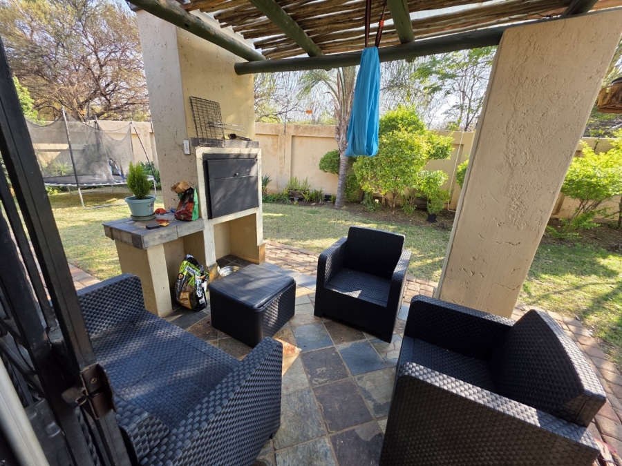2 Bedroom Property for Sale in Annlin Gauteng