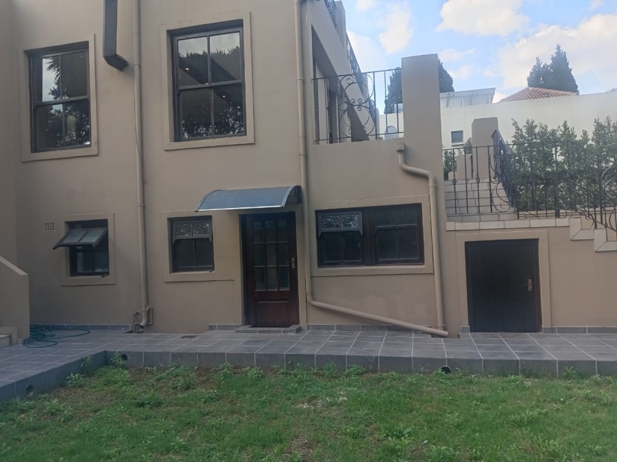 To Let 6 Bedroom Property for Rent in Kyalami Estates Gauteng