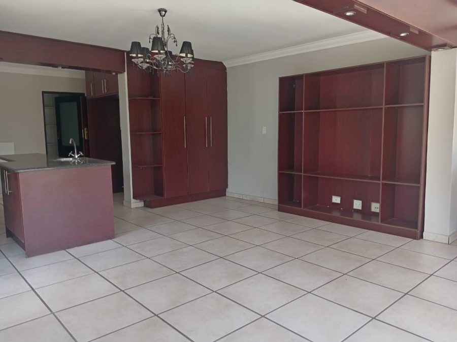 To Let 6 Bedroom Property for Rent in Kyalami Estates Gauteng