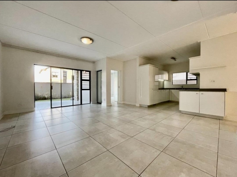 To Let 3 Bedroom Property for Rent in Waterfall Gauteng