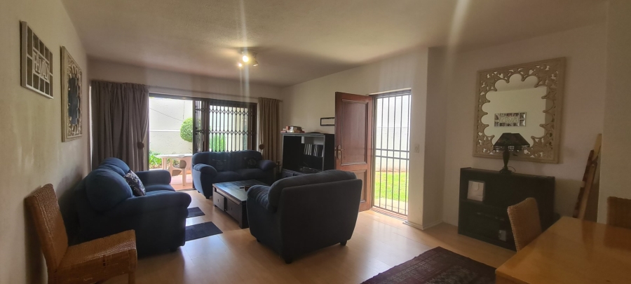 To Let 2 Bedroom Property for Rent in Morningside Gauteng