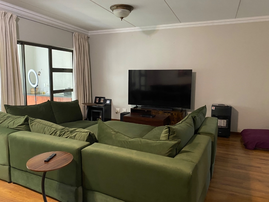 3 Bedroom Property for Sale in Fairland Gauteng