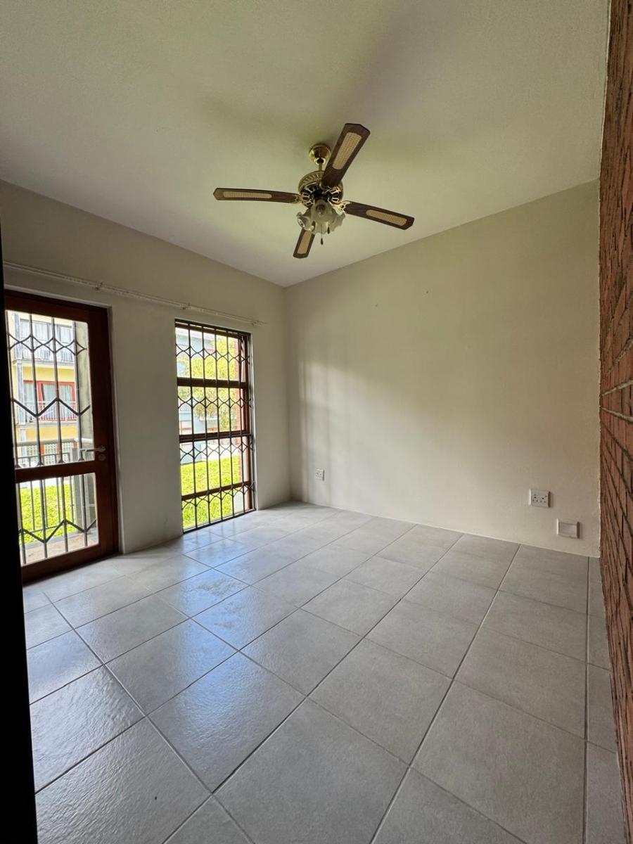 2 Bedroom Property for Sale in Carlswald Gauteng