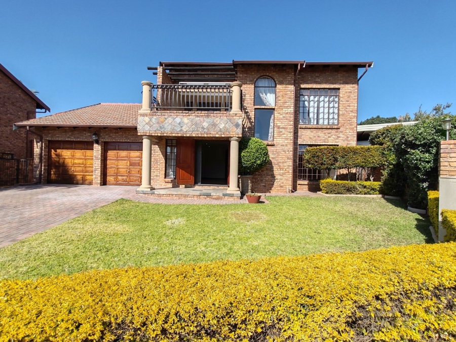 4 Bedroom Property for Sale in Magalieskruin Gauteng