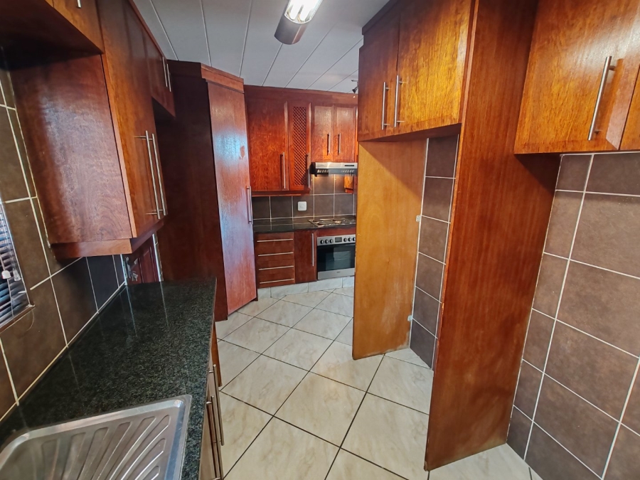 4 Bedroom Property for Sale in Magalieskruin Gauteng
