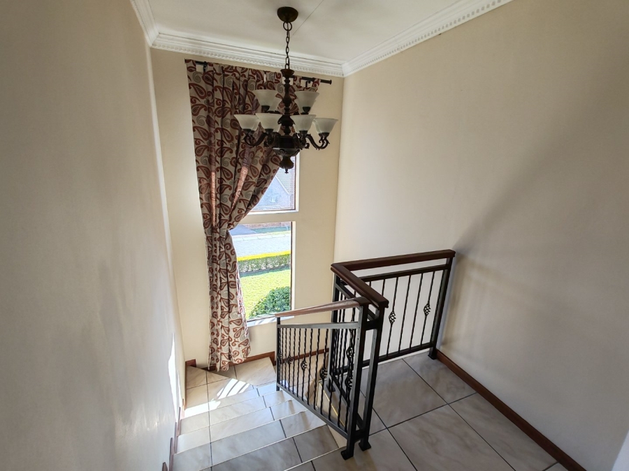 4 Bedroom Property for Sale in Magalieskruin Gauteng