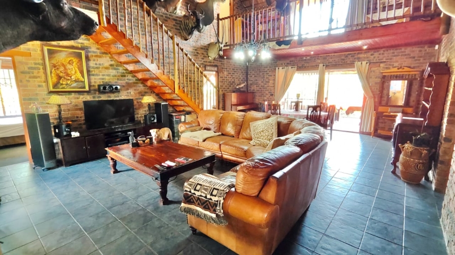 5 Bedroom Property for Sale in Vaal Marina Gauteng