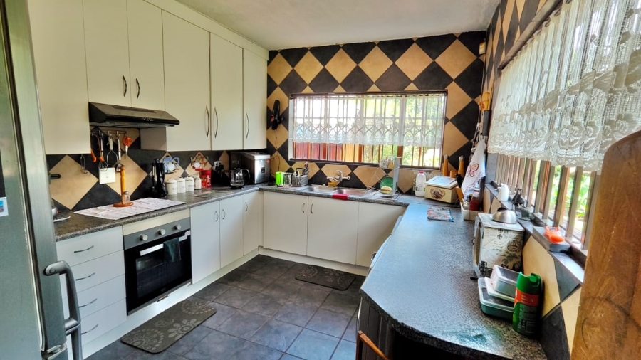 5 Bedroom Property for Sale in Vaal Marina Gauteng