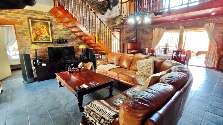 5 Bedroom Property for Sale in Vaal Marina Gauteng