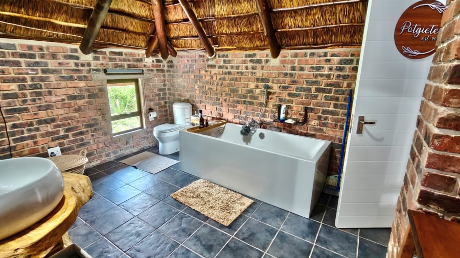 5 Bedroom Property for Sale in Vaal Marina Gauteng